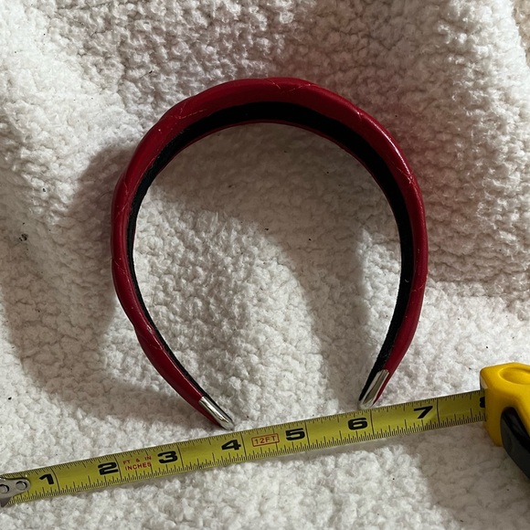 CHANEL Red Quilted Hair Accessory Rare Vintage - Picture 5 of 13